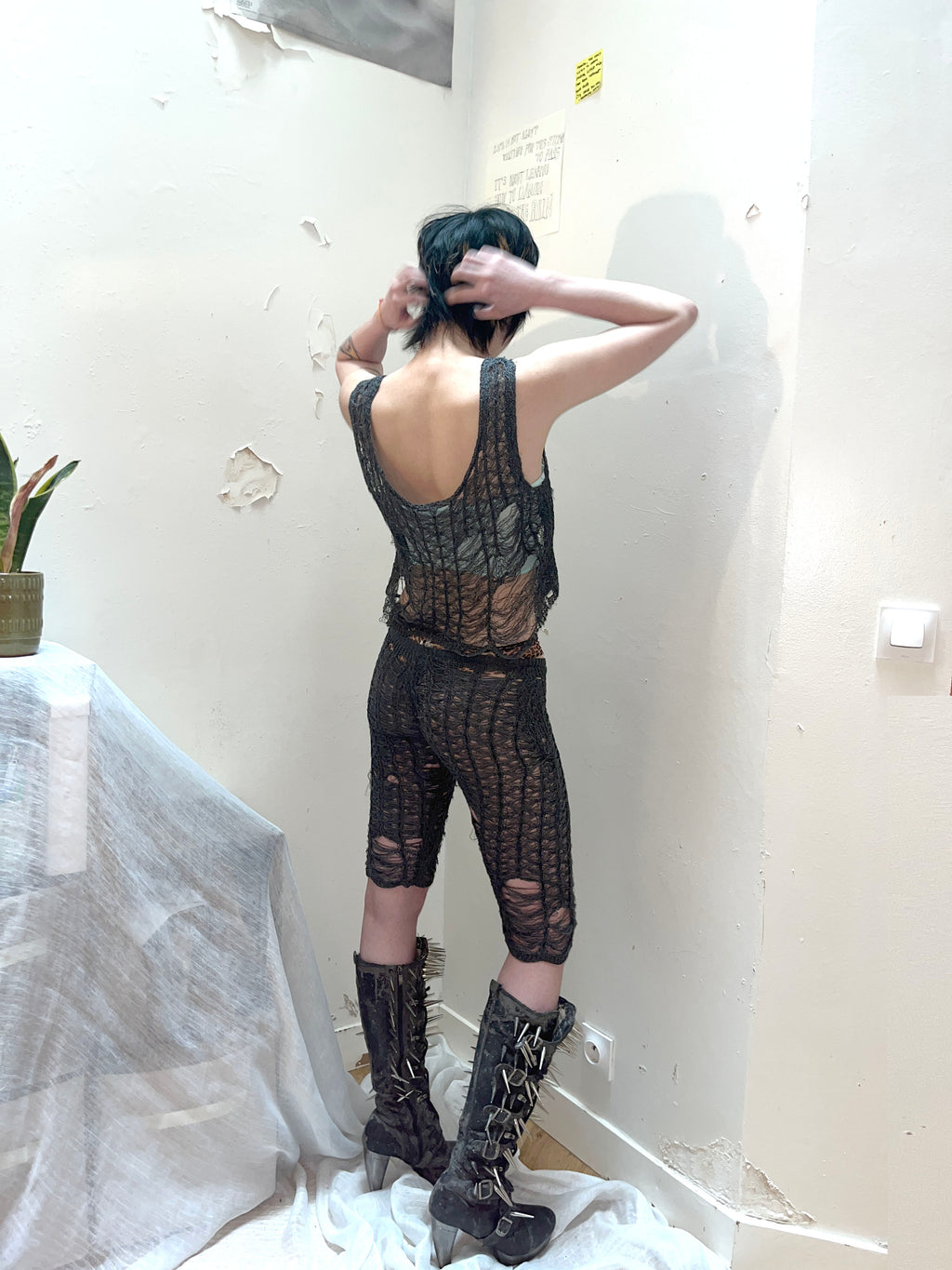 SPIKES LADDER CAPRIS