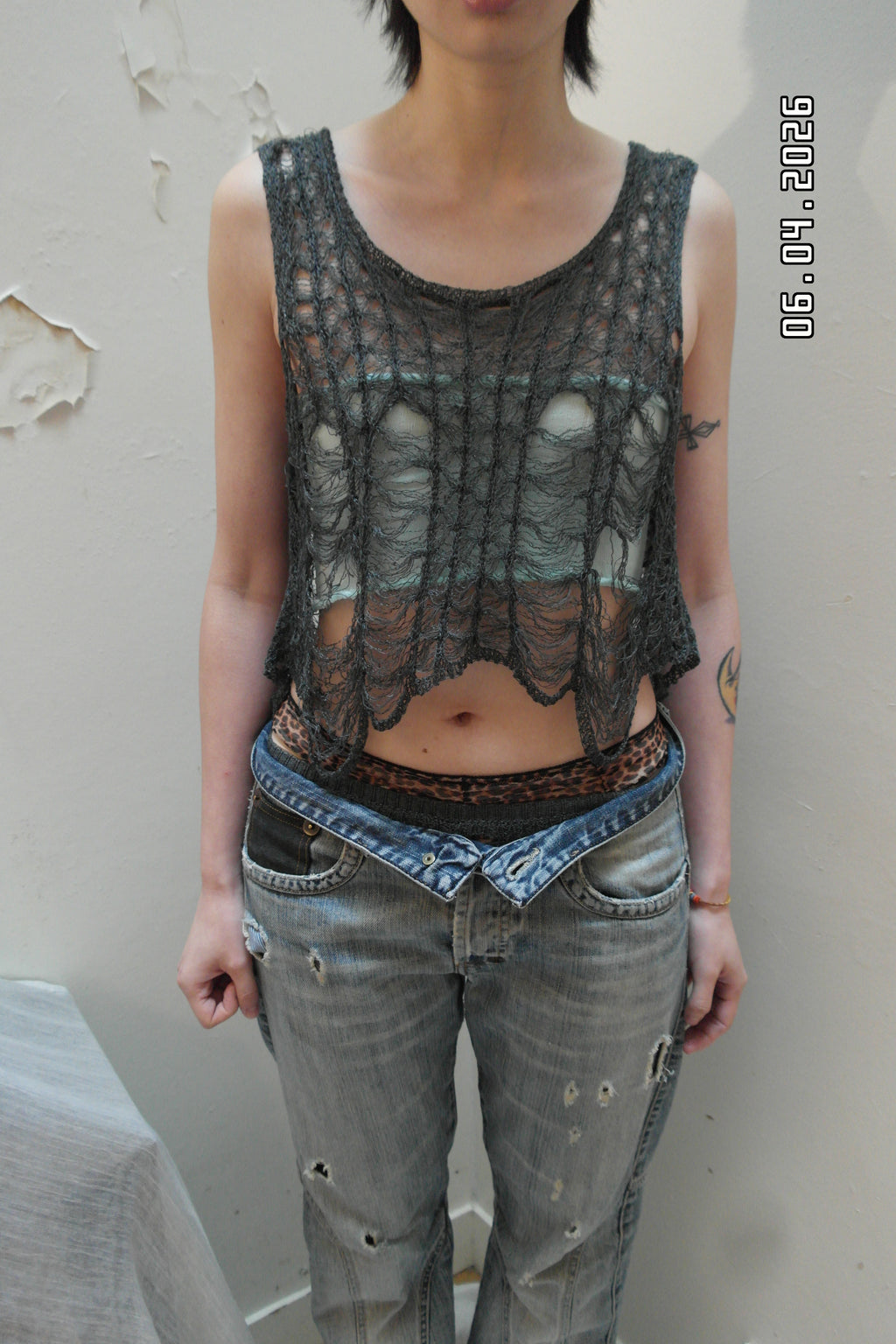 SPIKES LADDER KNIT TOP