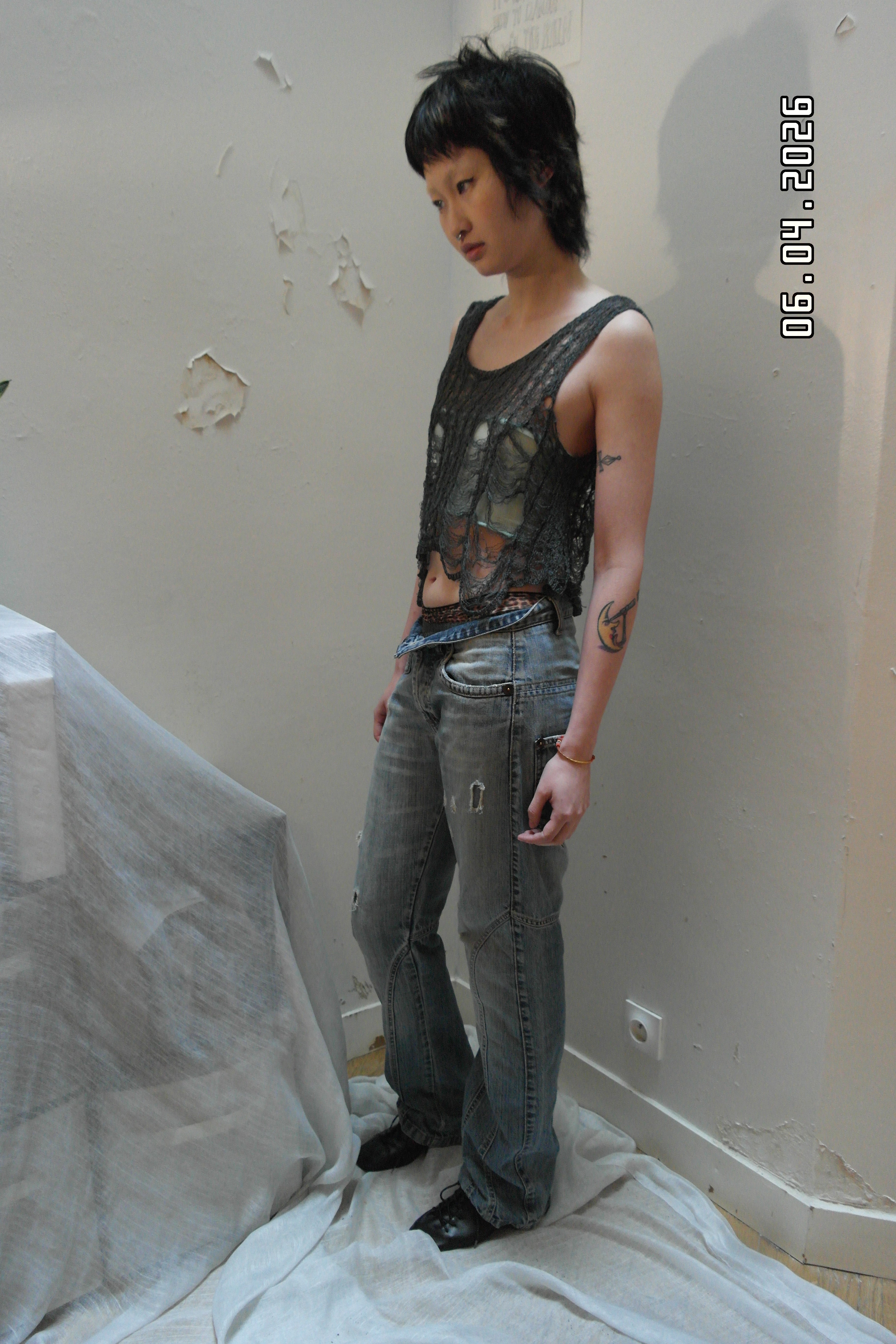 SPIKES LADDER KNIT TOP