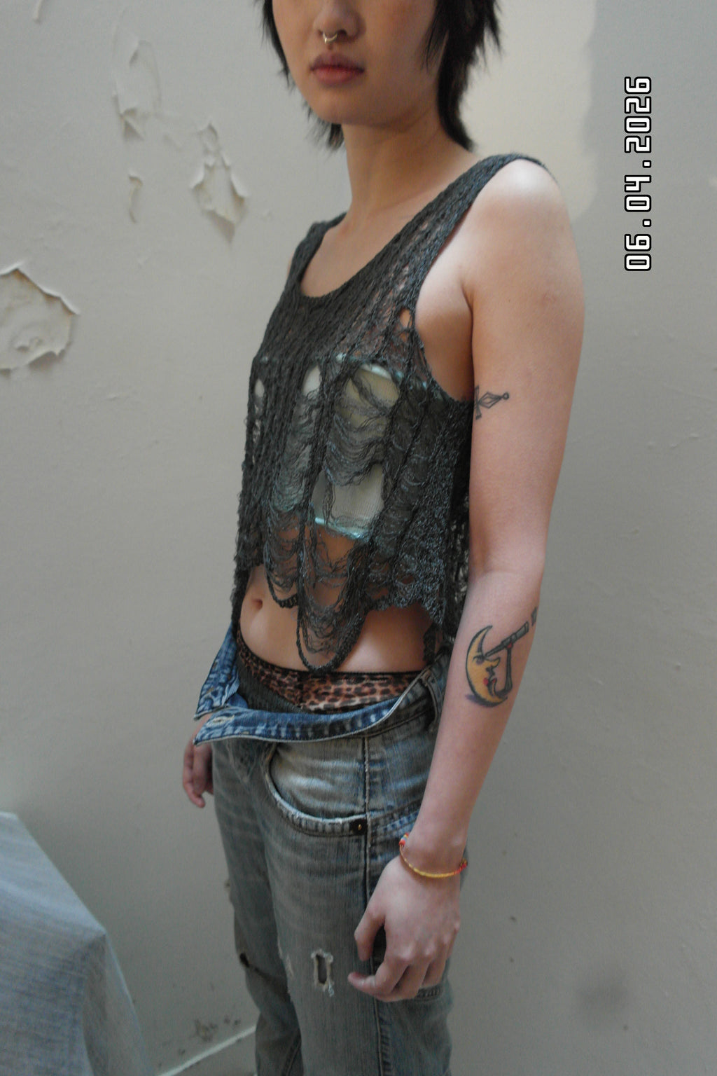 SPIKES LADDER KNIT TOP